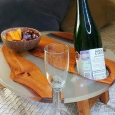 Мастер-класс Винный столик из дерева с эпоксидной смолой