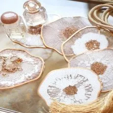 Мастер-класс подстаканники и сырные тарелки из эпоксидной смолы