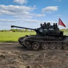 Катание на танке Т-34 Мать Родина