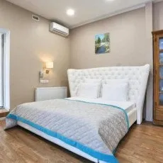 Номера на Большом проспекте