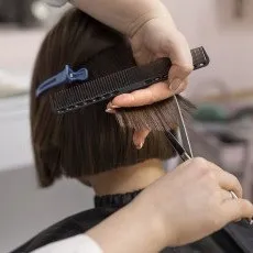 Стрижка с укладкой для женщин