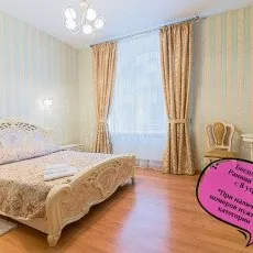 Номера на Площади Восстания