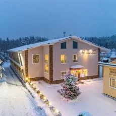 Черные камни  - отель