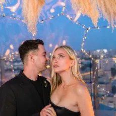 Романтическое свидание на крыше