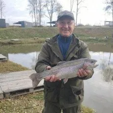 Рыбалка на водоёме