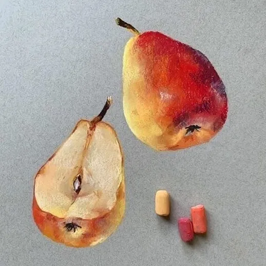 Натюрморт с грушами и цветными мелками на сером фоне в художественном стиле