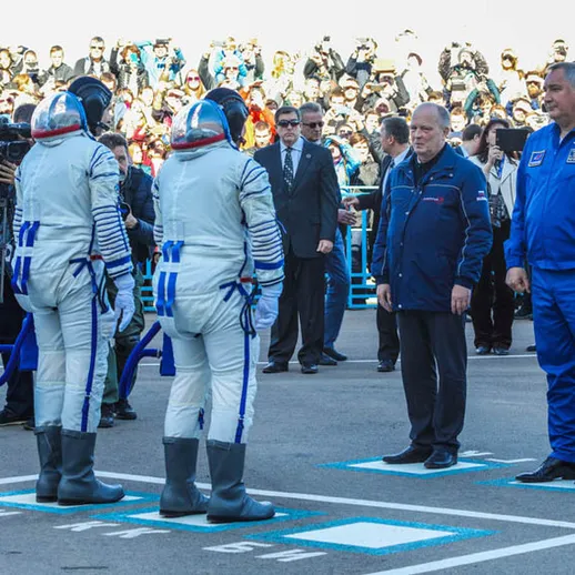 Космонавты готовятся к запуску с космодрома Байконур перед важной миссией на низкую орбиту Земли