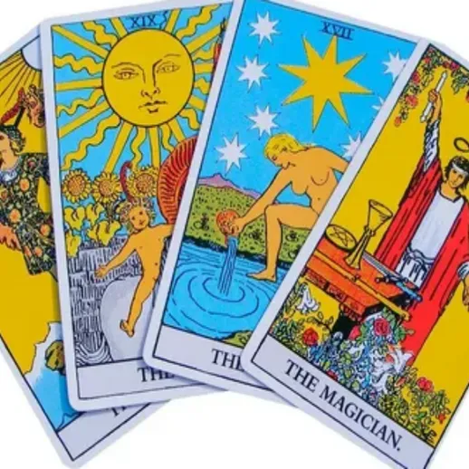Карты Таро во время чтения: Солнце, Маг и их влияние на будущее в ясновидении