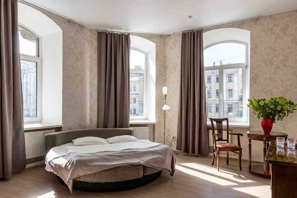 Номера на Площади Восстания - Фото 2