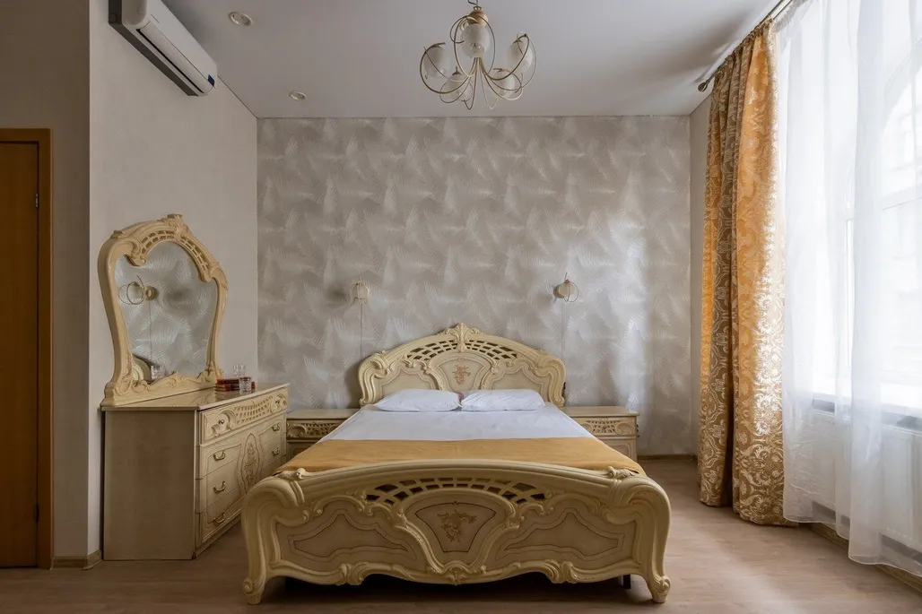 Номера на Площади Восстания - Фото 8